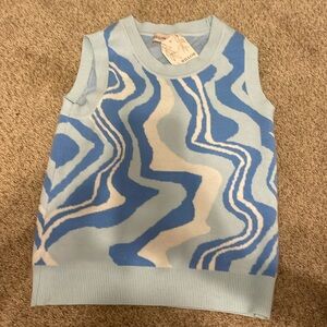 WILLOW & WIND SWEATER VEST FOR SALE!!!